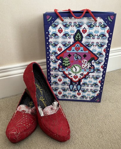Quirky irregular choice red - irregular,
